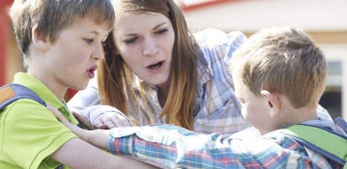 تقویت مسئولیت برای مقابله با پرخاشگری فرزندتان 