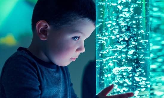 راههای افزایش تحمل کاری در کودکان اوتیسم