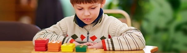 مزایای کاردرمانی برای کودکان مبتلا به اوتیسم