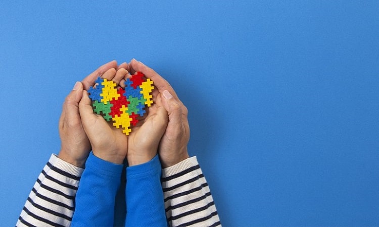 حمایت از کودکان مبتلا به درجات مختلف اوتیسم