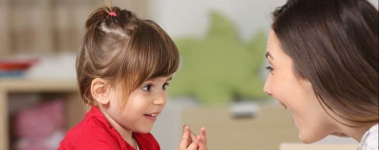 اگر کودکتان ناگهان دچار لکنت زبان شود چه کاری می‌توانید انجام دهید