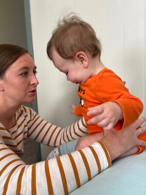 نشستن دینامیک روی توپ